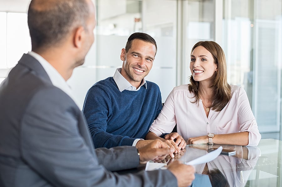 What are the Benefits of Working with a Financial Advisor?